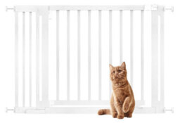 Bettacare Wooden Elegance Dog Gate, White, 115Cm - 123Cm, Pressure Fit Pet Gate, 73Cm Extra Wide Doorway, Easy Installation