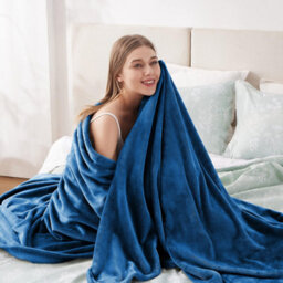 Ameha Fleece Plain Blanket, Lightweight & Reversible Throw For Travel, Bed & Sofa Blanket, Teal Double 150X200Cm