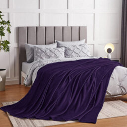 Ameha Fleece Plain Blanket, Lightweight & Reversible Throw For Travel, Bed & Sofa Blanket, Purple Double 150X200Cm - thumbnail 4