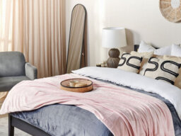 Beliani Blanket Bayburt 200 X 220 Cm Pink - thumbnail 2