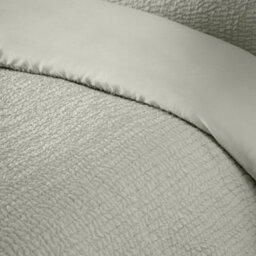 Catherine Lansfield Crinkle Seersucker King Duvet Cover Set With Pillowcases Green - thumbnail 3