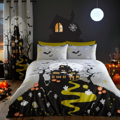 Bedlam Haunted House Glow In The Dark Duvet Cover Set - image 1