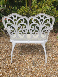 Sh&g 2 Seater Love Bench - White Cast Aluminium With Cream Cushion - Indoor & Outdoor - Signature Homes And Gardens - thumbnail 5