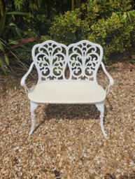 Sh&g 2 Seater Love Bench - White Cast Aluminium With Cream Cushion - Indoor & Outdoor - Signature Homes And Gardens - thumbnail 2