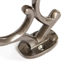 Hammer and Tongs Hammer & Tongs Ornamental Hat & Coat Hook - W30mm X H130mm - Raw - thumbnail 3