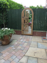 Primrose Arched Wooden Glass Illusion Mirror Gate Outdoor Decorative 180Cm X 60Cm - thumbnail 4
