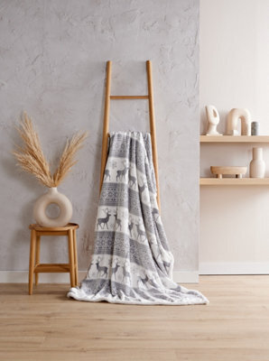 Bellissimo Home Nordic Stag Sherpa Throw Grey. Sherpa Backing Super Soft & Warm - image 1