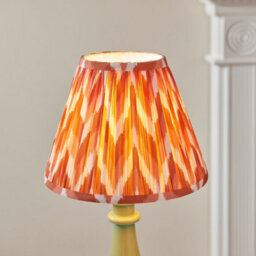 Luminosa Lighting Luminosa Myrtle Cotswold Green Table Lamp With Apricot Orange Fabric Zigzag Shade 25Cm B22 - thumbnail 4