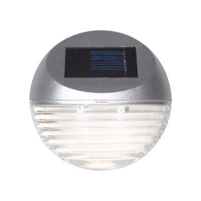 Solar Powered Fence Lights / 5 Pack, Bright White Light Colour - image 1