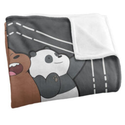 We Bare Bears Silky Selfie Supersoft Blanket Grey/white/brown (One Size) - thumbnail 3