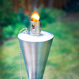 Harbour Housewares 146Cm Metal Garden Torches - Cone - Set Of 2 Silver Outdoor Lighting Oil Fuel Lamp Candle Flame Lantern - thumbnail 6