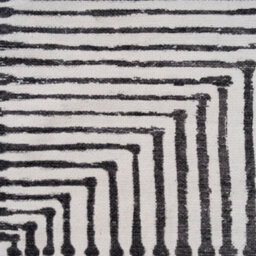 Loomed Black & White Geometric Abstract Machine Washable Soft Area Rug 240Cm X 330Cm - thumbnail 7
