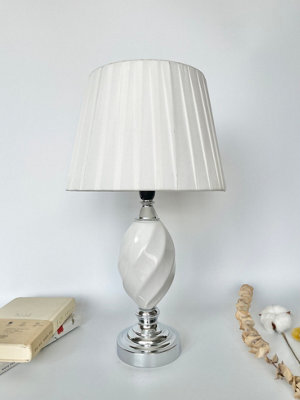 Deenz Table Lamp With Metal Cermaic Base With A Soft White Fabric Shade Chic Designs White Twist Spiral T054