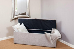 Stratus Interiors Chesterfield Storage Ottoman With Deep Buttoned Upholstered Lid, Spacious Blanket Box For Bedroom, Lounge & Hallway - Grey Naples