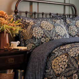 Appletree Evelina Geometric Floral Duvet Cover Set - thumbnail 2