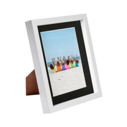 "Nicola Spring 8"" X 10"" White 3D Box Photo Frame - 5"" X 7"" Mount - Black" - thumbnail 1