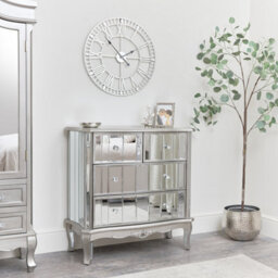 Melody Maison Silver Mirrored Chest Of Drawers & Pair Of 3 Drawer Bedside Tables - Tiffany Range - thumbnail 4