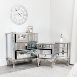 Melody Maison Silver Mirrored Chest Of Drawers & Pair Of 3 Drawer Bedside Tables - Tiffany Range - thumbnail 3