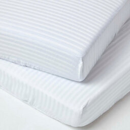 Homescapes White Cotton Stripe Fitted Cot Sheets 330 Thread Count, 2 Pack - thumbnail 1