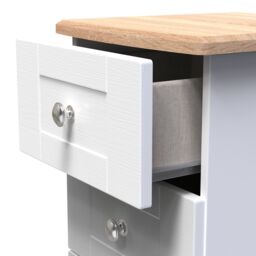 Santander Ready Assembled Matt White & Oak 3 Drawer Wide Bedside Chest (H)692mm (W)395mm (D)411mm - thumbnail 4