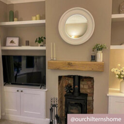 Melody Maison Round Vintage White Wall Mirror 60Cm X 60Cm - thumbnail 4