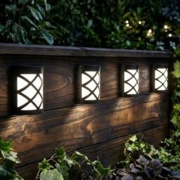 Gem Imports 4 Lattice Solar Led Fence And Wall Lights Static Garden Solar Lights - thumbnail 8