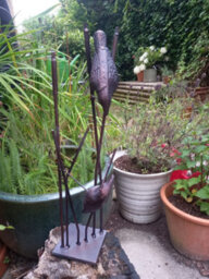 Inspirational Gifting Birds On Reeds Garden Sculpture Statue Ornament - thumbnail 4