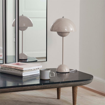 Darphe 18Cm W X 32Cm H Usb Rechargeable Desk Lamp, Bedroom Bedside Reading Lamp With Touch Switch - image 1