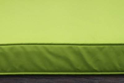 Garden Market Place Garden Furniture Cushion- Cushion For Garden Lounger Chair In Lime Green - image 1
