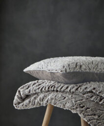 Catherine Lansfield Downstairs Living Wolf Faux Fur 150X200Cm Blanket Throw Neutral - thumbnail 2