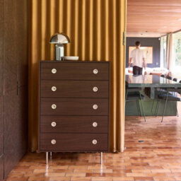 Sweeek - Vintage Chest Of Drawers With Wood Decor And Stainless Steel, 5 Drawers Walnut 80X40X118 Cm - Shelby - thumbnail 3