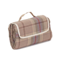 Red Hamper H136 Polyester Lavender Polyester Fleece Tartan Picnic Rug