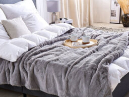 Beliani Blanket Chaab 200 X 220 Cm Light Grey - thumbnail 2