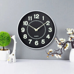 Silent Wall Clock Glow In The Dark Battery - thumbnail 3