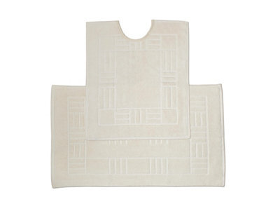 Rapport Home Chatsworth Cotton Pedestal Mats Biscuit