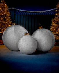 WeRChristmas Inflatable Tinsel Christmas Bauble, Silver, 45 Cm - thumbnail 5