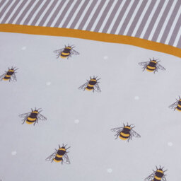 Julian Charles Home Honey Bee Super Soft Reversible Duvet Set - thumbnail 4