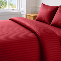 Oxford Homeware Burgundy King Stripe Duvet Cover & Pillowcases Set, 3 Piece, Soft & Easy Care Bedding, Duvet Cover Set - thumbnail 3