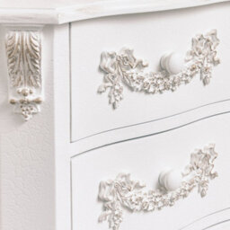 Melody Maison Pair Of Antique White 3 Drawer Bedside Tables - Pays Blanc Range - thumbnail 4