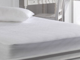 "Lancashire Textiles Pure Cotton Mattress Protector With 100% Cotton Filling And Casing With 15"" Skirt - Single" - thumbnail 3