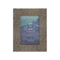 Orsina Prisma Grey Photo Frame, Textured Geometric Design With Matte Grey Finish, Freestanding Display For 4X6 - thumbnail 3