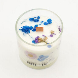 Serenityy Agnes + Cat Botanical Soy Wax Candle - Moorland - thumbnail 3