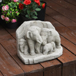 Stunning Elephant Family Garden Ornament - thumbnail 4