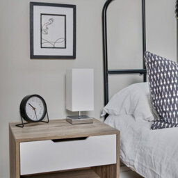Valuelights Yuko Modern Polished Chrome Touch Table Lamp With White Shade - thumbnail 5