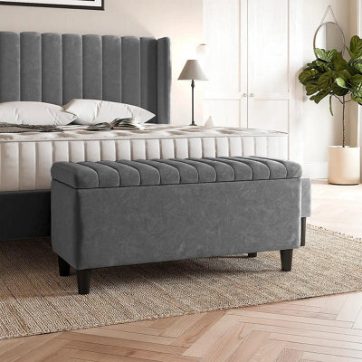180Cm Lined Upholstered Ottoman Storage Box - Grey Plush Velvet Blanket Storage Box With Wooden Legs - image 1