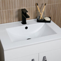 Plum&clay Denver Gloss White Freestanding Vanity Unit & Basin Set With Black Tap & Handles (W)615mm (H)850mm - thumbnail 4