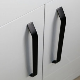 Plum&clay Denver Gloss White Freestanding Vanity Unit & Basin Set With Black Tap & Handles (W)615mm (H)850mm - thumbnail 6