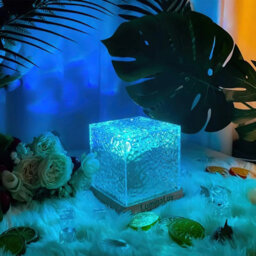 Rgb Crystal Cube Led Night Lamp With Remote - thumbnail 3