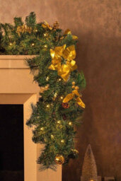 9Ft Pre-Lit Artificial Christmas Garland With Gold Decor - thumbnail 6