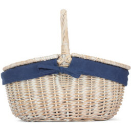 Red Hamper Eh066N Blue Lining White Wash Finish Oval Wicker Picnic Basket - thumbnail 3